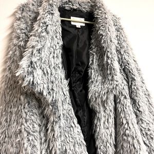 Xhilaration Plus Size Women’s Open Front Faux Fur Jacket - Size XXL
